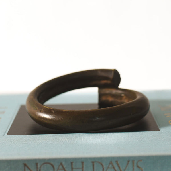 Minimalist Sculptural Accent "The Loop"